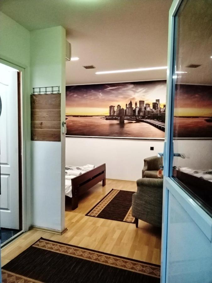 Fun Rooms Sobe Prenociste Borca Extérieur photo