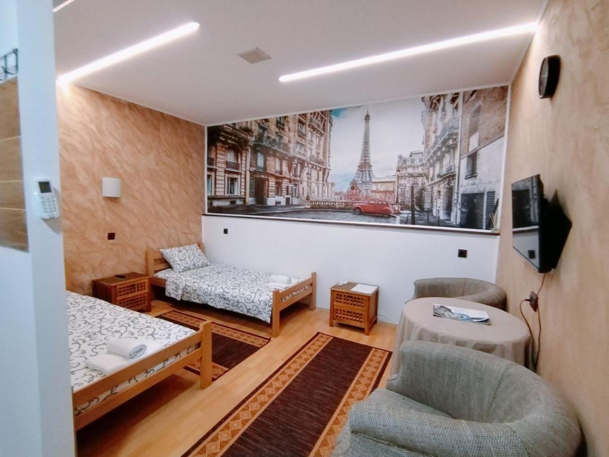 Fun Rooms Sobe Prenociste Borca Extérieur photo