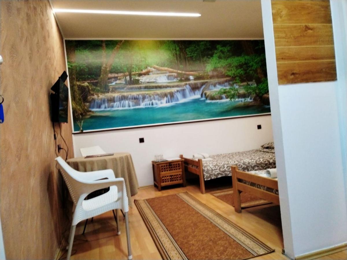 Fun Rooms Sobe Prenociste Borca Extérieur photo